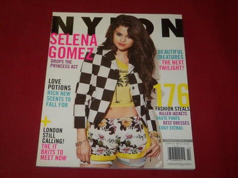 2013 FEBRUARY NYLON MAGAZINE - SELENA GOMEZ COVER - FASHION - RC 1341