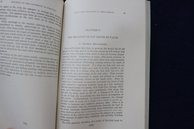 1914 THE VALUATION OF URBAN REALTY FOR TAXATION - UNIV. OF WISCONSIN - K 1475