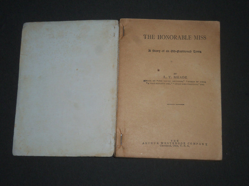 1910'S-1920'S MRS. L. T. MEADE PAPERBACK BOOK LOT OF 3 - NO'S 4, 12 & 13- O 1731
