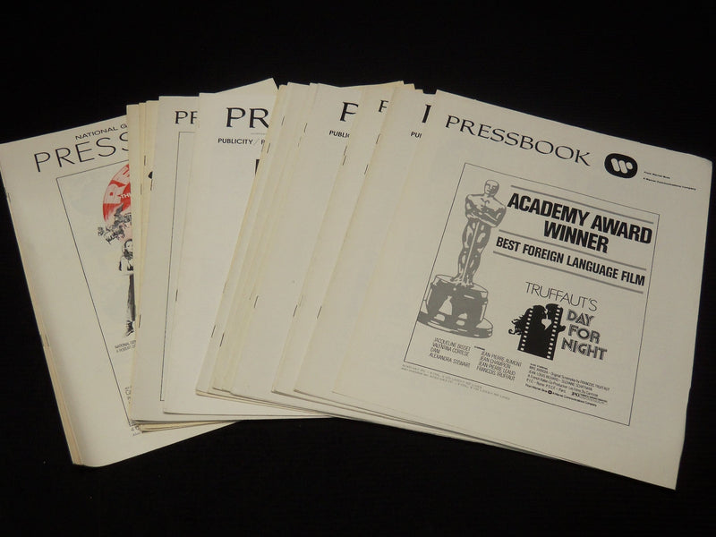 1970'S WARNER BROS. MOVIE PRESSBOOK LOT OF 20 - O 3813