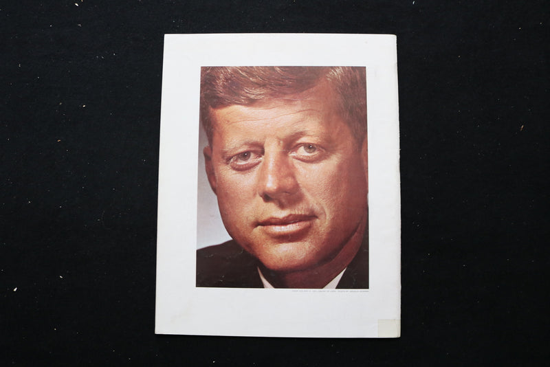 1963 LOOK MAGAZINE - KENNEDY AND HIS FAMILY IN PICTURES COVER - E 10866