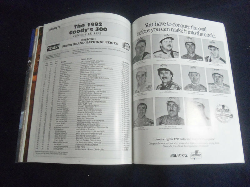 1993 FEB 14 35TH DAYTONA 500 RACING PROGRAM W/PATCH - GREAT PHOTOS - SP 3744F