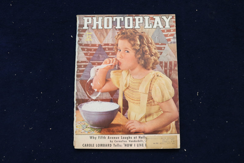 1937 JUNE PHOTOPLAY MAGAZINE - SHIRLEY TEMPLE COVER - E 17900