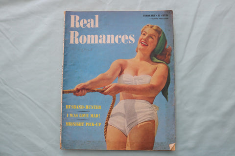 1951 FEBRUARY REAL ROMANCES MAGAZINE - CHARLENE COVER - E 26712