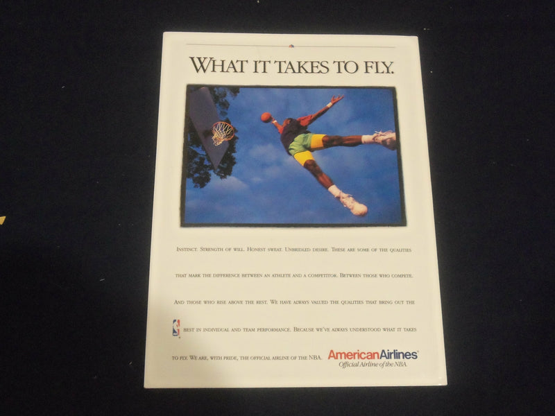 1991-1992 NEW YORK KNICKS YEARBOOK - ST 5502G
