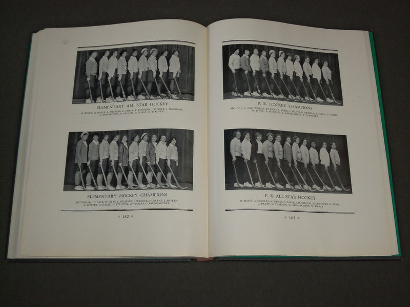1930 THE EMBLEM CHICAGO NORMAL COLLEGE YEARBOOK - ILLINOIS - PHOTOS - YB 1117