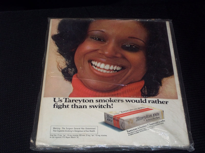 1974 SEPTEMBER VIVA MAGAZINE - WOMEN'S INTERNATIONAL FRONT COVER - E 4199