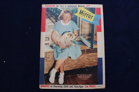 1952 APRIL 6 NY MIRROR MAGAZINE - PRINCESS BEATRIX-NETHERLANDS COVER - E 22500