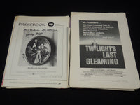 1970'S ASSORTED MOVIE PRESSBOOKS LOT OF 33 - O 3808
