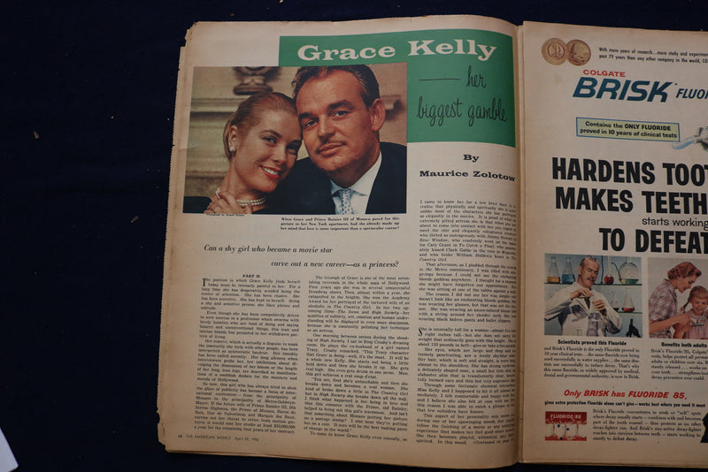 1956 APRIL 22 AMERICAN WEEKLY MAGAZINE - GRACE KELLY ARTICLE AND PHOTO - E 23272