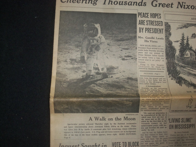 1969 AUGUST 1 THE DES MOINES REGISTER NEWSPAPER - A WALK ON THE MOON - NP 8047