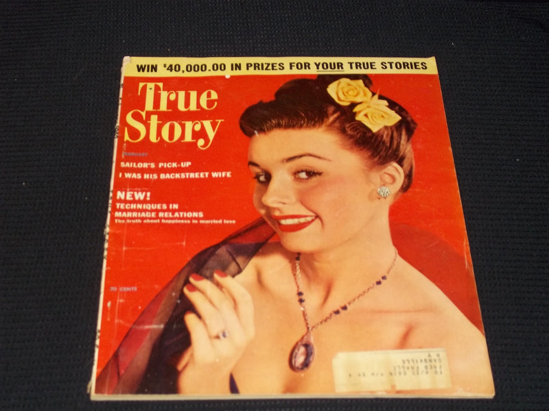 1952 FEBRUARY TRUE STORY MAGAZINE - NICE FASHION FRONT COVER - E 15090