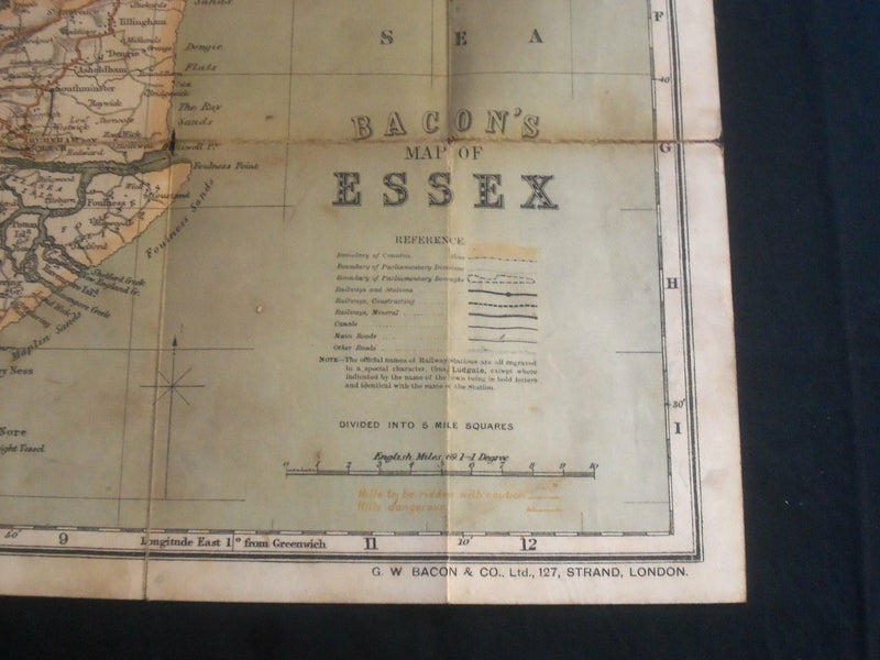 1800'S BACON'S COUNTY OF ESSEX GUIDE WITH LINEN MAP - ENGLAND - J 3974
