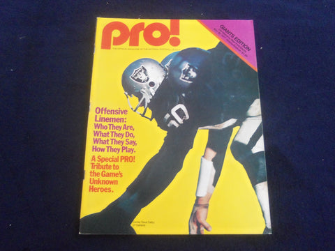 1977 NOVEMBER 20 PRO MAGAZINE - NY GIANTS VS. CLEVELAND BROWNS - SP 4714V