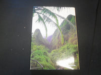 1987 HAWAII HARDCOVER BOOK BY BILL HARRIS - R 735J