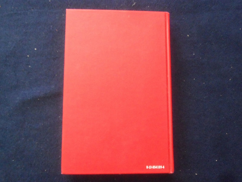 1975 STRUCTURE IN ARCHITECTURE HARDCOVER BOOK BY SALVADORI AND HELLER - KD 8612