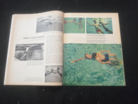 1964 AUGUST BOYS' LIFE MAGAZINE - UNDERWATER DIVER AND FISH COVER - ST 3770Z