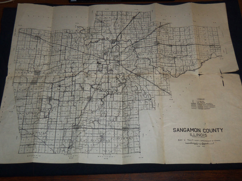 1945 SANGAMON COUNTY HIGHWAY DEPARTMENT FOLD OUT MAP - J 8558