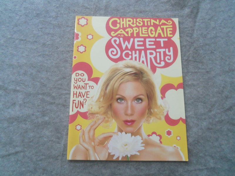 2005 SWEET CHARITY BROADWAY PROGRAM - CHRISTINA APPLEGATE - J 7622