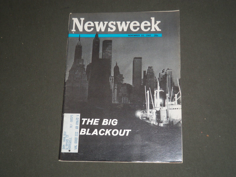 1965 NOVEMBER 22 NEWSWEEK MAGAZINE - NEW YORK CITY BIG BLACKOUT - NW 153