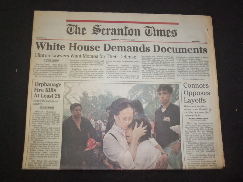 1998 DEC 3 THE SCRANTON TIMES NEWSPAPER - WHITE HOUSE DEMANDS DOCUMENTS- NP 8381