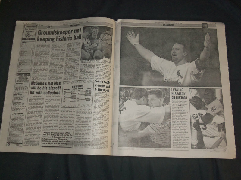 1998 SEPTEMBER 9 NEW YORK POST NEWSPAPER - MARK MCGWIRE HITS HR 62 - NP 4128