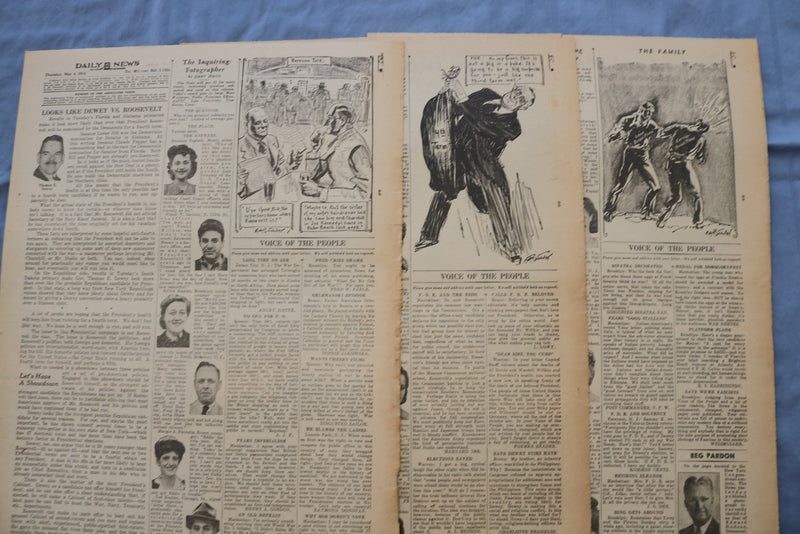 1944 NEW YORK DAILY NEWS CENTERFOLDS - LOT OF 138 - O 3828