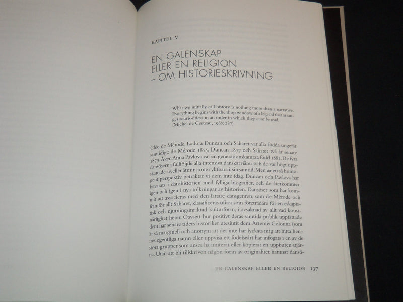 2002 BALLERINOR OCH BARFOTADANSOSER BOOK BY LENA HAMMERGREN - KD 5980H