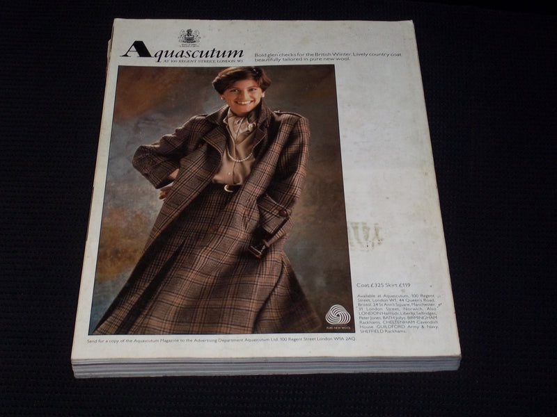 1985 SEPTEMBER HARPERS & QUEEN MAGAZINE - NICE FASHION FRONT COVER - E 5593