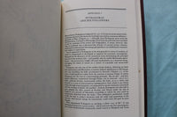 1989 THE CLASSICAL GREEKS HARDCOVER BOOK BY MICHAEL GRANT - KD 9670