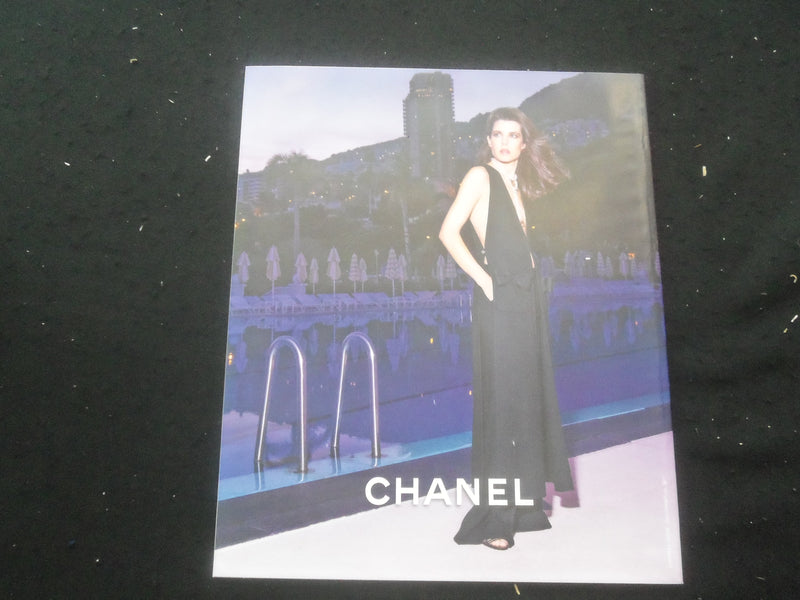 2021 FEBRUARY 21 THE NEW YORK TIMES STYLE MAGAZINE - COVER 2 OF 2 - SP 8636M