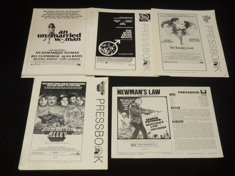 1970'S 20TH CENTURY FOX, UNIVERSAL STUIDOS MOVIE PRESSBOOKS 23 PIECES - O 3807
