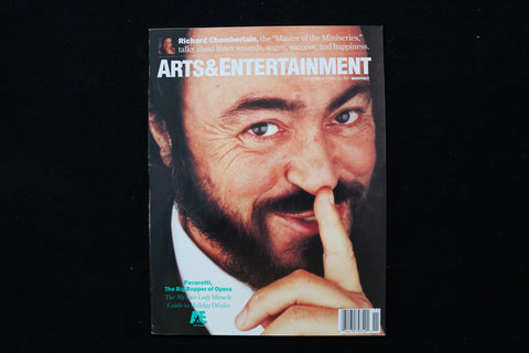 1993 NOVEMBER ARTS & ENTERTAINMENT MAGAZINE - LUCIANO PAVAROTTI COVER - E 24379