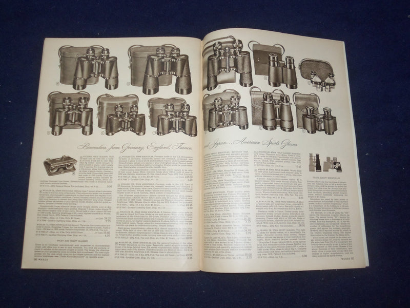 1952 MONTGOMERY WARD PHOTOGRAPHIC CATALOG - SOFTCOVER - J 9303