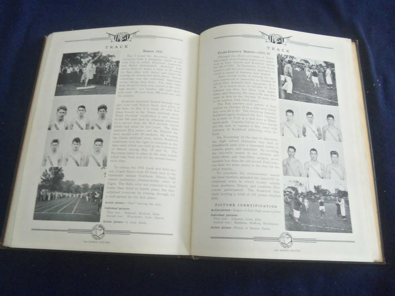 1932 THE ANNUAL ROCKFORD HIGH SCHOOL YEARBOOK - ROCKFORD, ILLINOIS - YB 2607