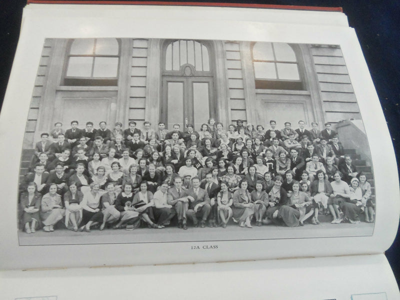 1932 WM. L. DICKINSON HIGH SCHOOL YEARBOOK - JERSEY CITY, NJ - YB 2739