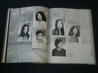 1973 THE OAK LEAVES DREW UNIVERSITY YEARBOOK - MADISON NEW JERSEY - YB 1650
