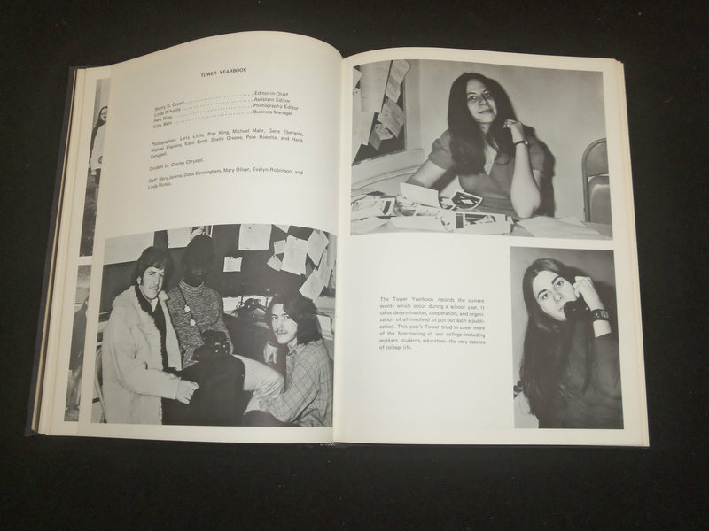 1971 JERSEY CITY STATE COLLEGE YEARBOOK - JERSEY CITY, NEW JERSEY - YB 2288