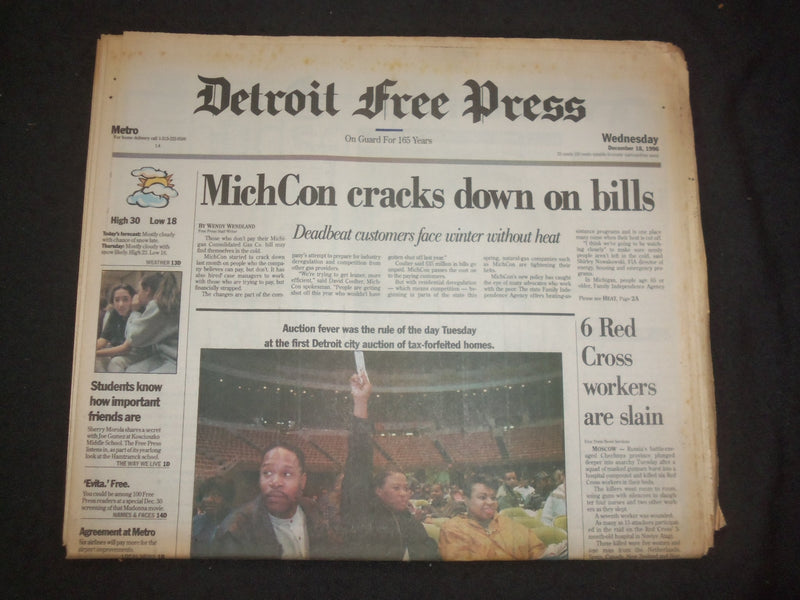 1996 DEC 18 DETROIT FREE PRESS NEWSPAPER - MICHCON CRACKS DOWN ON BILLS- NP 7624