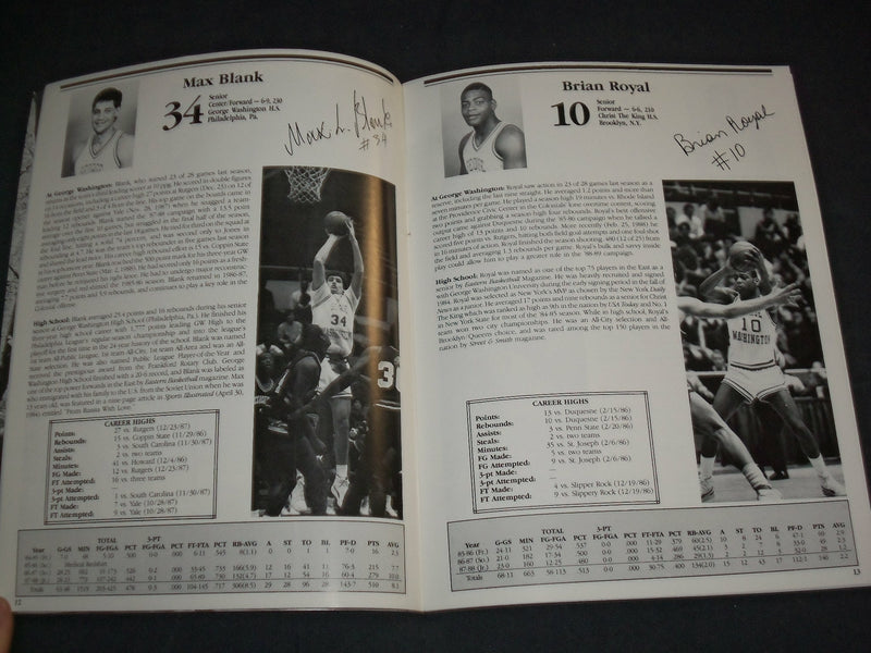 1988-1989 GEORGE WASHINGTON UNIVERSITY BASKETBALL MEDIA GUIDE - J 3862