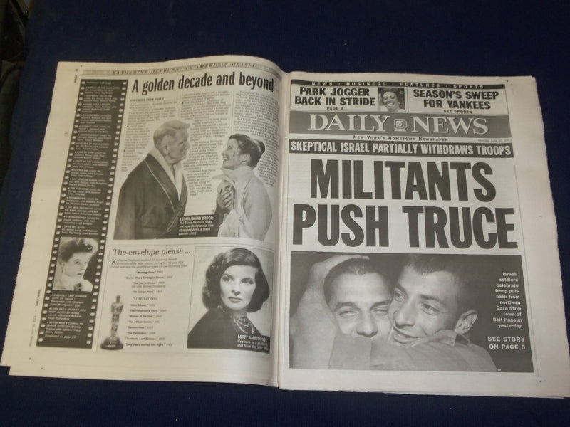2003 JUE 30 NY DAILY NEWS NEWSPAPER - KATHERINE HEPBURN DIED 1907-2003 - NP 4075