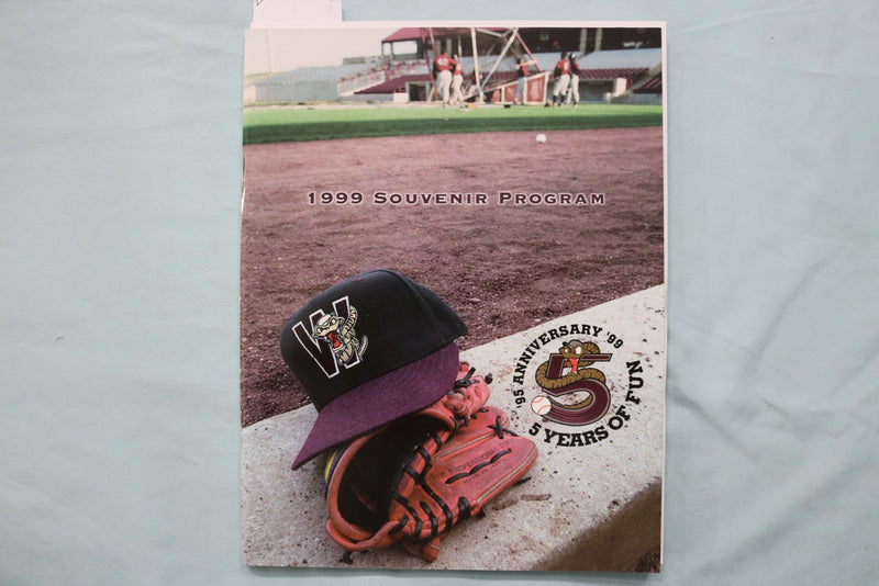 1999 WISCONSIN TIMBER RATTLERS SOUVENIR PROGRAM & TICKET STUB - K 3411