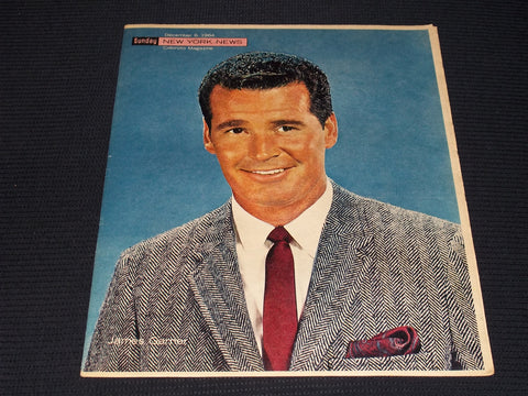 1964 DECEMBER 6 SUNDAY NEW YORK NEWS COLOROTO MAGAZINE - JAMES GARNER - E 13037