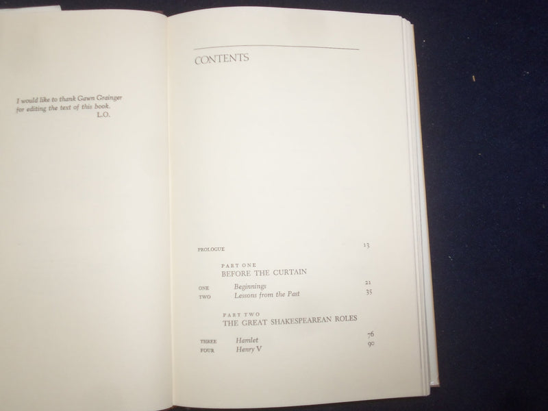1986 LAURENCE OLIVIER ON ACTING HARDCOVER BOOK - KD 9170