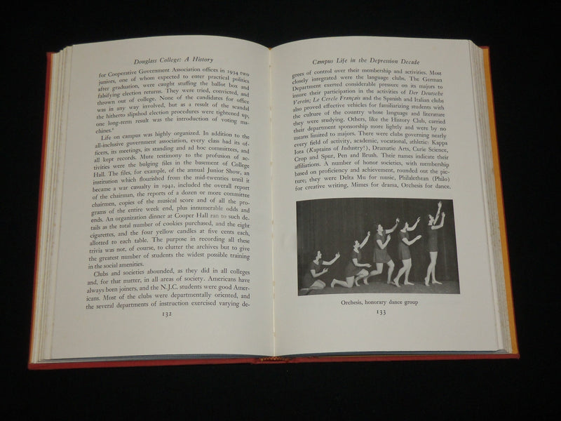 1968 DOUGLASS COLLEGE - A HISTORY BOOK BY GEORGE P. SCHMIDT - RUTGERS - KD 6321