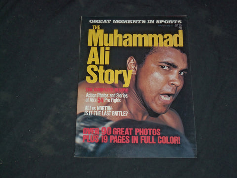 1976/1977 WINTER GREAT MOMENTS IN SPORTS MAGAZINE - MUHAMMAD ALI STORY - CW 652
