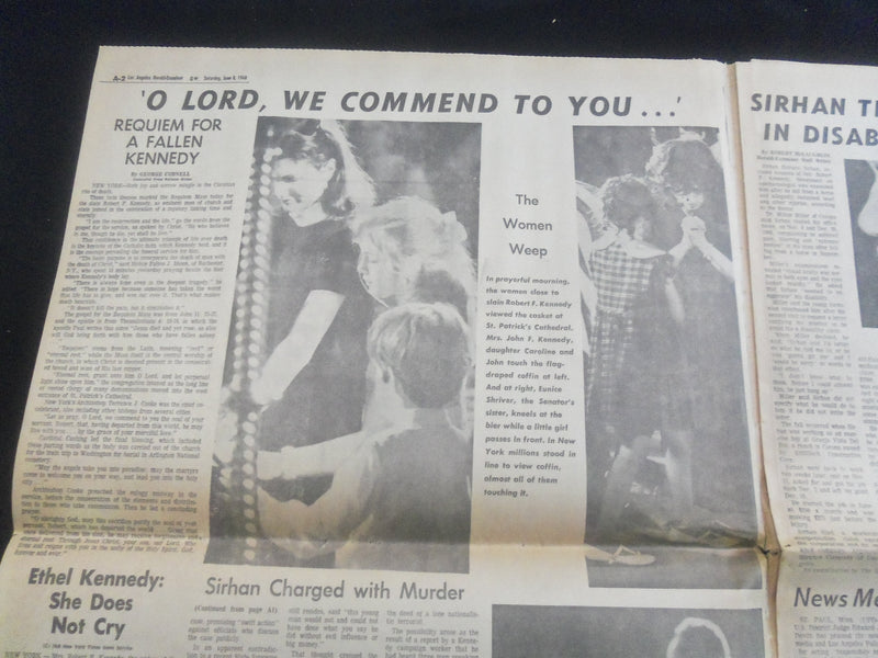 1968 JUNE 8 L. A. HERALD EXAMINER NEWSPAPER - ROBERT KENNEDY MOURNED - NP 5732