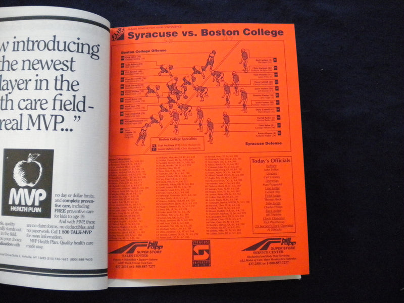 19895 NOVEMBER 18 FOOTBALL PROGRAM - SYRACUSE UNIV VS BOSTON COLLEGE - SP 3624R