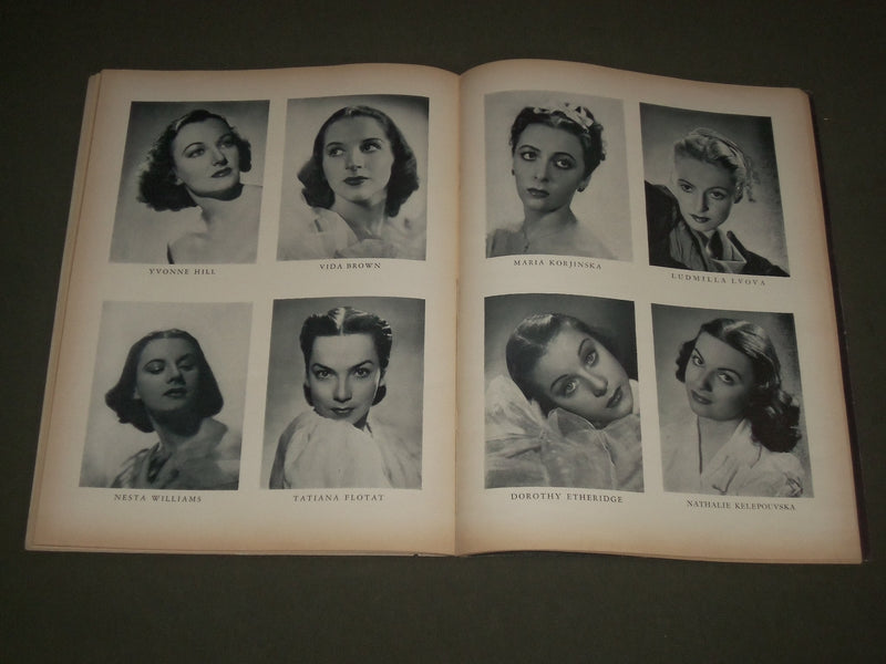 1941-1942 BALLET RUSSE DE MONTE CARLO PROGRAM - GREAT PHOTOS - J 2616
