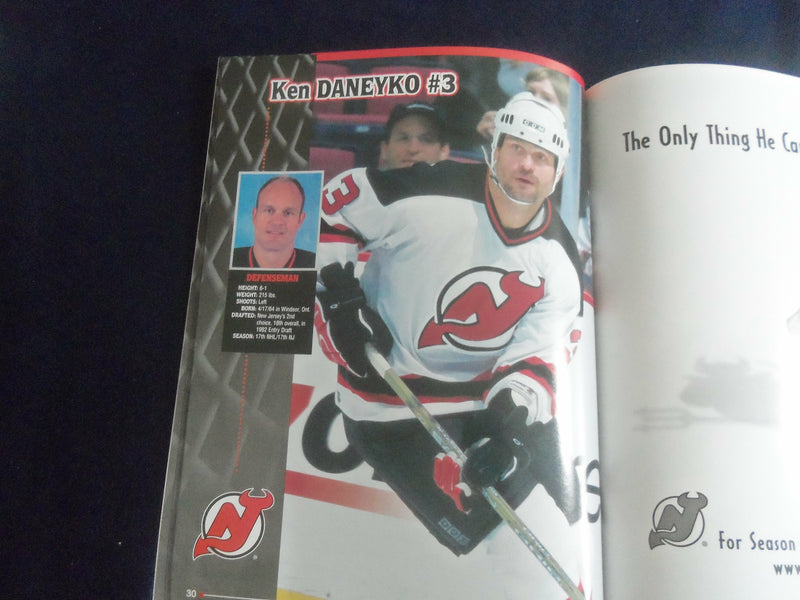 2001-2002 NEW JERSEY DEVILS YEARBOOK - ST 7138